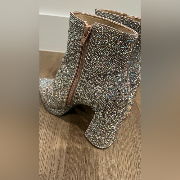 Betsey Johnson's Hugo Rhinestone Block Heels Boots - Size 8 - Picture 11 of 12